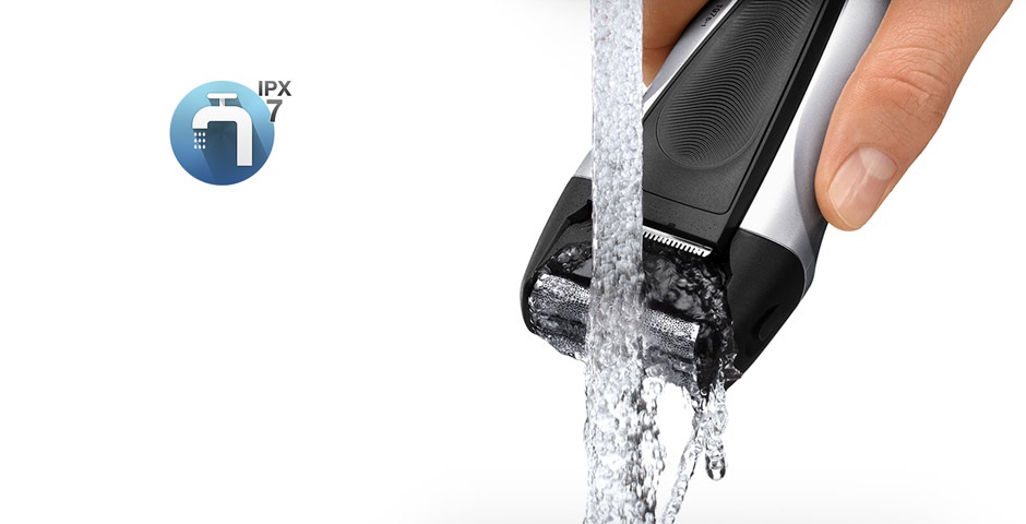 1479994731braun-series-1-shaver-waterproof